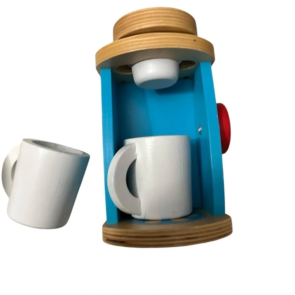 Melissa & Doug Wooden Toy Coffee Set with Blue and White Accessories